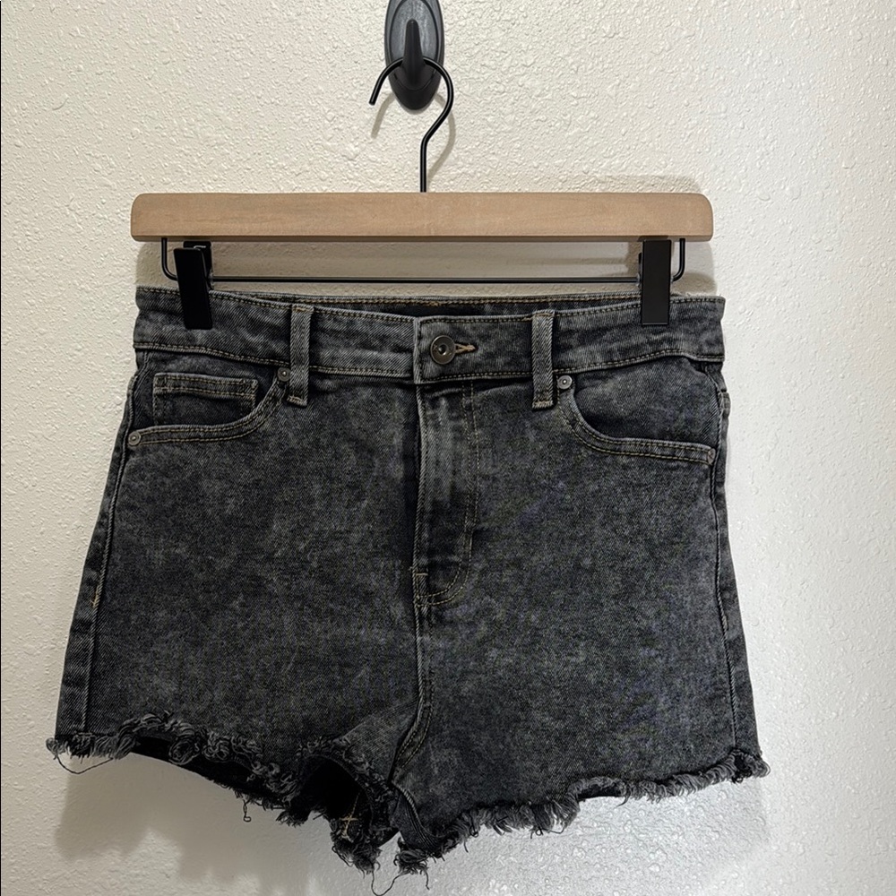 Kendall & Kylie Women's Black Denim Shorts, Size 9/29